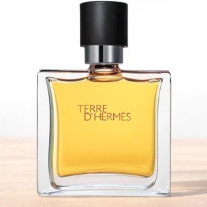 عطر مردانه تق هرمس با رایحه چوبی و معتدل